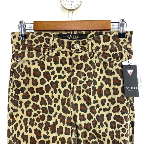NWT Guess 1981 Leopard High Rise Jeans - Picture 3 of 8